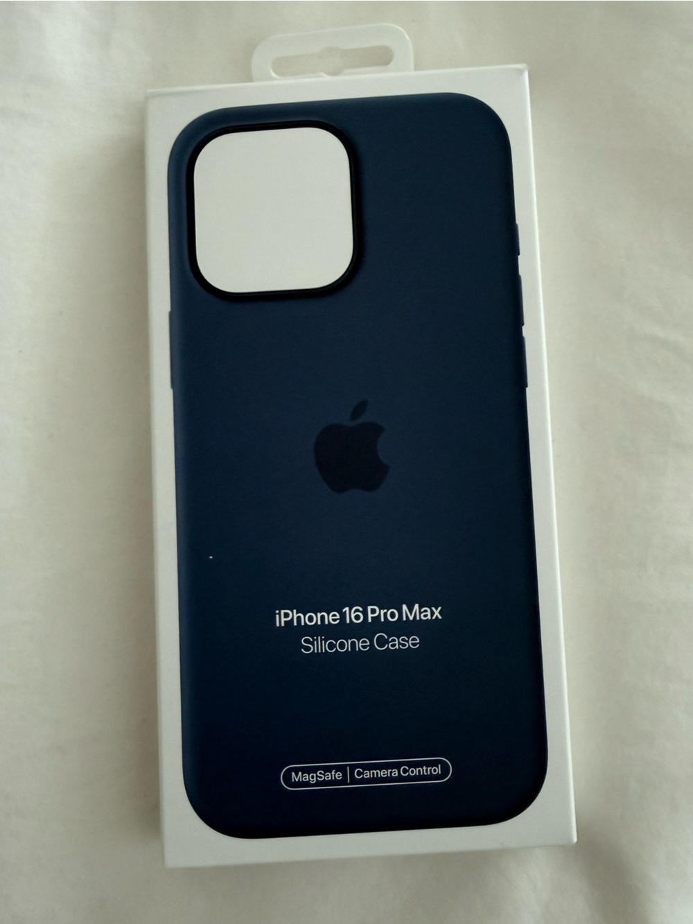 Apple iPhone 16 Pro Max Silicone Case - Deep Navy